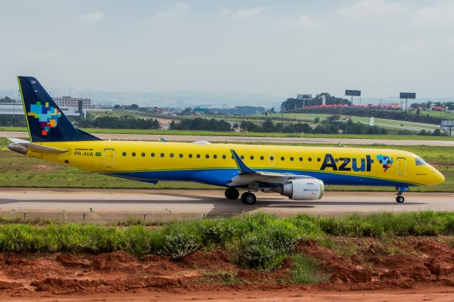 Embraer ERJ-190 (PR-AUA) - Azul Linhas Aereas - Embraer ERJ-195ARbr /Registration: PR-AUAbr /br /Fotografia: Marcelo Luiz 