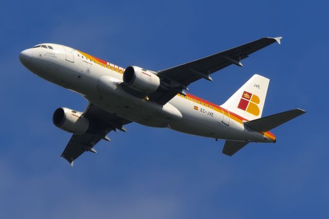 Airbus A340-500 (EC-JVE)