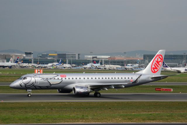 Embraer ERJ-190 (OE-IHE)