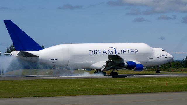 Boeing Dreamlifter (N747BC) - GTI4151 from NGO to PAE touches down on Rwy 34L on 6.3.20. (B747-4J6(BLCF) / ln 904 / cn 25879).