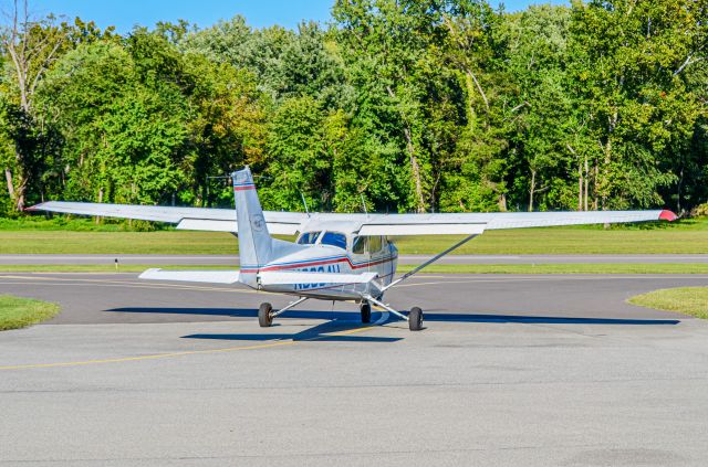 Cessna Skyhawk (N9334H)