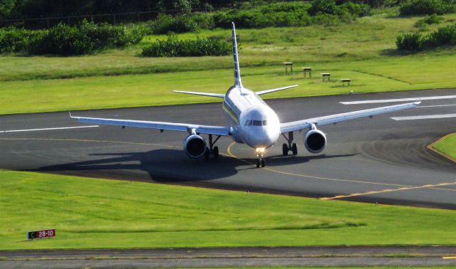 Airbus A319 (N716UW)