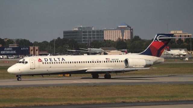 Boeing 717-200 (N957AT)