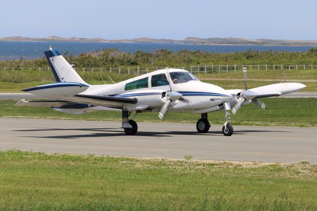 Cessna 310 (C-FJBK)