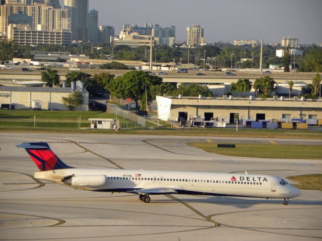 McDonnell Douglas MD-88 (N971DL)