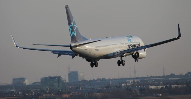 Boeing 737-800 (F-GZHI)