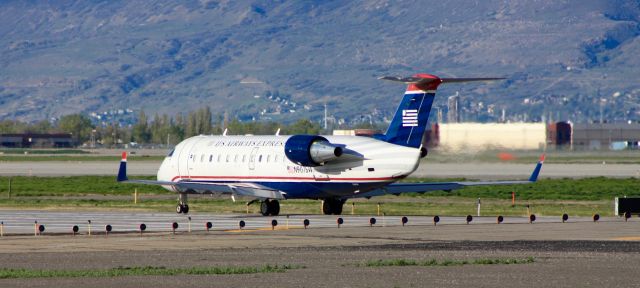 Canadair Regional Jet CRJ-200 (N907SW) - These colors wont be around much longer.