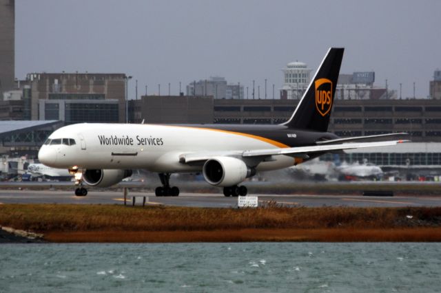 Boeing 757-200 (N414UP) - UPS B757-200 departing Logan on 12/23/22 doing extra Holiday freight work. 