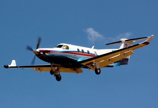 Pilatus PC-12 (N7ZT) - 2001 PILATUS PC-12/45.   7-21-12