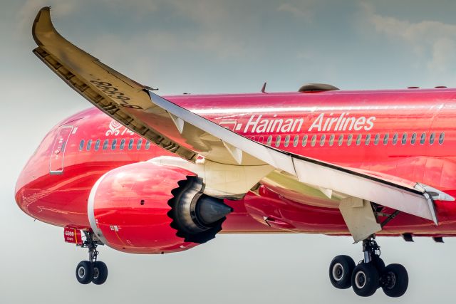 Boeing 787-9 Dreamliner (B-6998) - This used to be the red Kung Fu Panda livery, now stripped of its Pandas. Short finals for runway 23