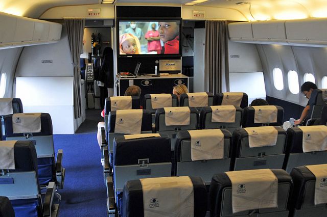 McDonnell Douglas DC-10 (N220AU) - Orbis flew their flying hospital to YVR for a good will and fund raising tour. This is the classroom in the former First Class section.