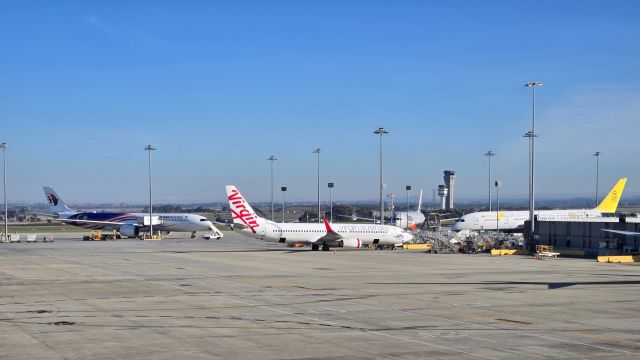 Boeing 737-800 (VH-IJQ)