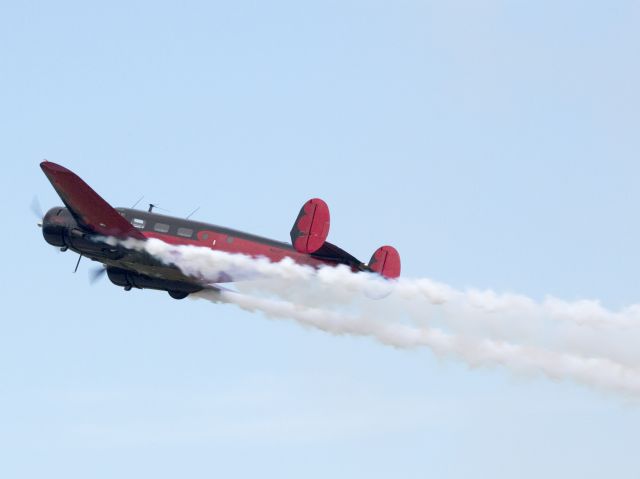 Beechcraft 18 (N9109R)