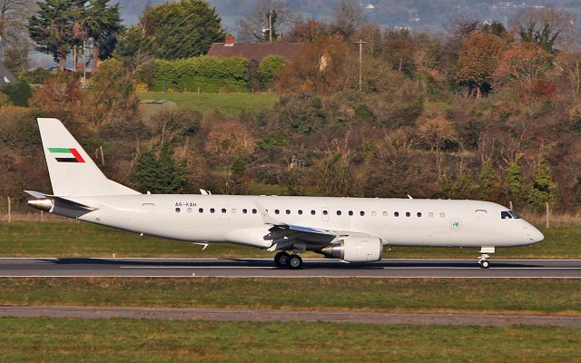 Embraer ERJ-190 (A6-KAH) - al habtoor group emb erj-190 a6-kah after landing at shannon 28/10/18.