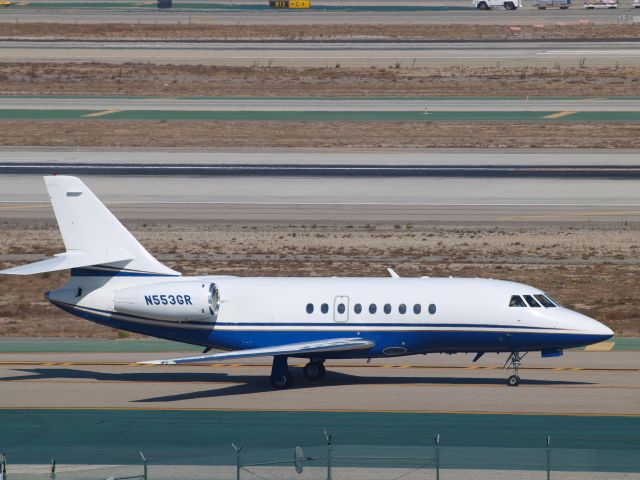 Dassault Falcon 2000 (N553GR) - LAX