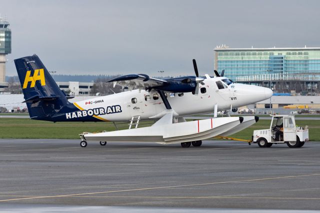 De Havilland Canada Twin Otter (C-GHHA)