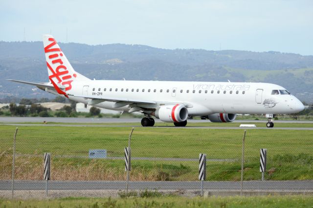 Embraer ERJ-190 (VH-ZPR) - On taxiway heading for take-off on runway 05. Thursday, 19 June 2014.