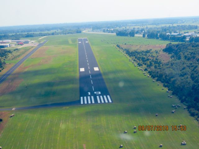 Cessna Skyhawk (N4612L)