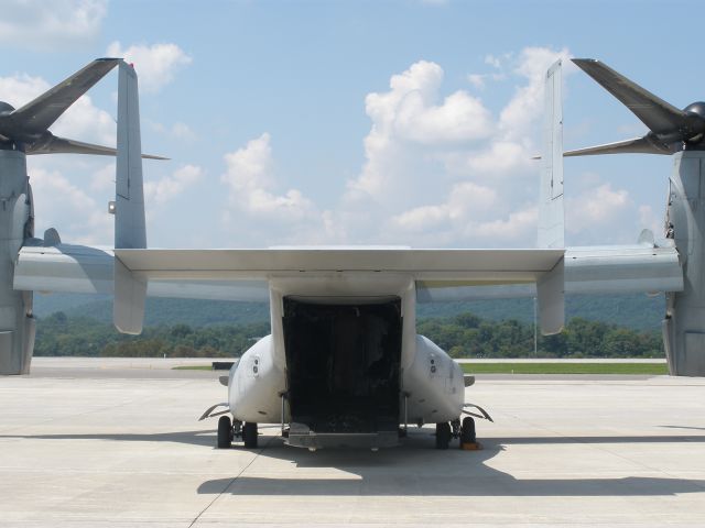 Bell V-22 Osprey (N5944) - A lot bigger than it looks.