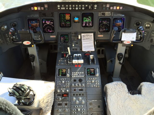 Canadair Regional Jet CRJ-900 (N930LR)