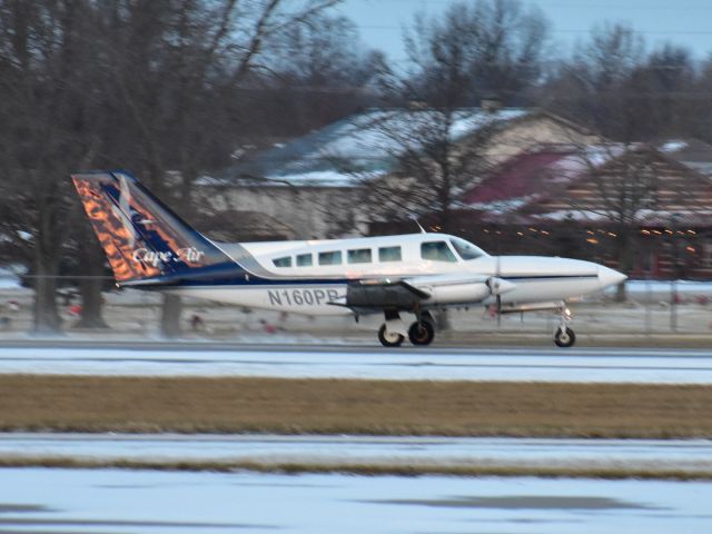 Cessna 402 (N160PB) - A Cape Air Cessna 402C departing for KSTL