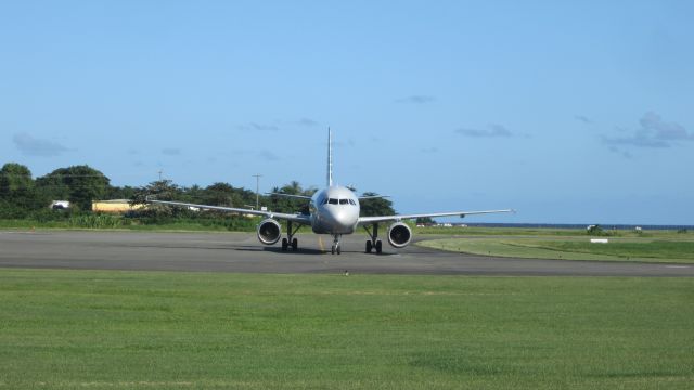 Airbus A319 (N700UW)