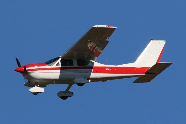 Cessna Skylane (N2183C)