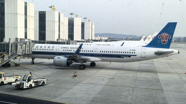 Airbus A321 (B-1088) - 2025.04.04 CSN A321-200 IN ZSHC