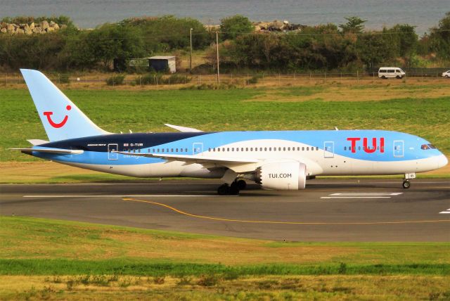 Boeing 787-8 (G-TUIB)