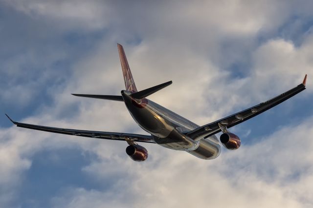 Airbus A330-300 — - Virgin A333, departs LHR.