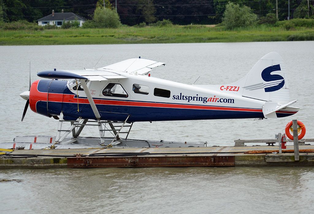 De Havilland Canada DHC-2 Mk1 Beaver (C-FZZJ)