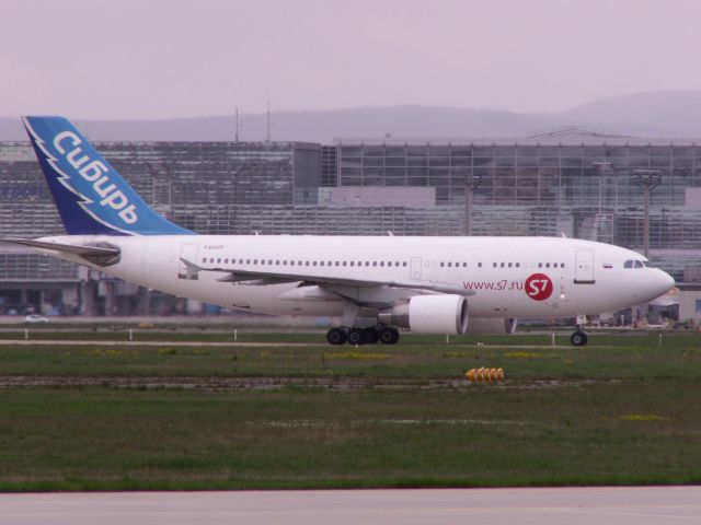 Airbus A310 (F-OGYP) - S7 A310-300 F-OGYP taxiing in FRA after landing. An interesting plane, you can see both the old Siberia painting at the tail fin and the new S7 logo in the front. Picture made 29.04.2006. A few time later, on 09.07.2006, this plane was destroyd in a landing accident near Irkutsk.