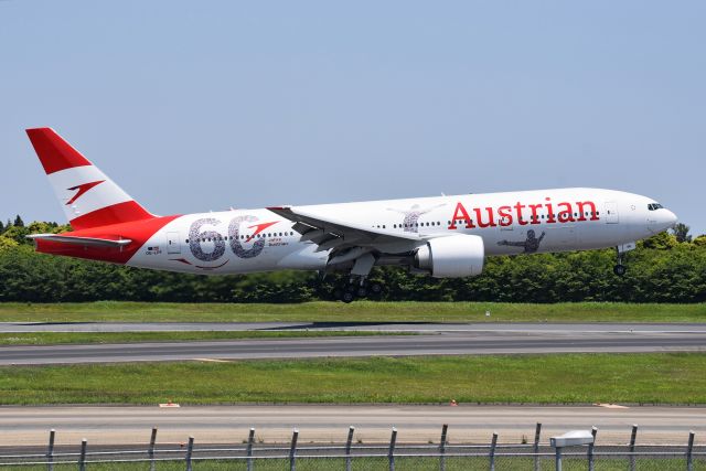 Boeing 777-200 (OE-LPF) - ＮＲＴ１６Ｌ↓
