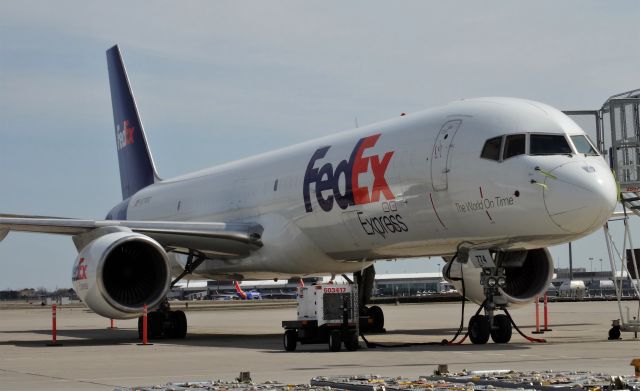 Boeing 757-200 (N774FD) - Closeup shot of a FedEx 757-200 parked at the ramp!