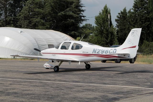 Cirrus SR-20 (N298CD)