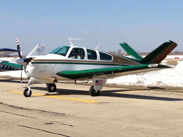 Beechcraft 35 Bonanza (N90TM)