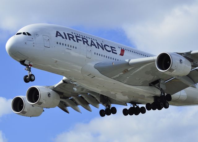 Airbus A380-800 (F-HPJB)