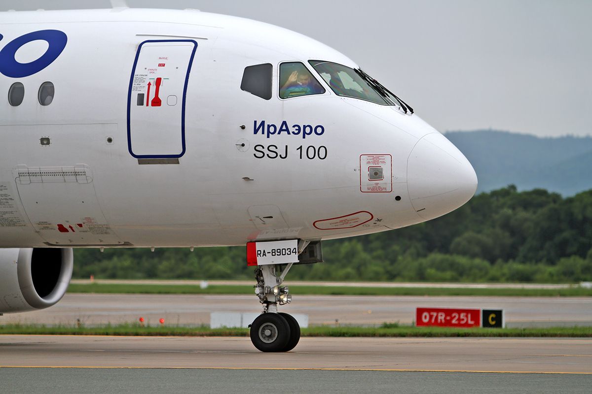 Sukhoi Superjet 100 (RA-89034)