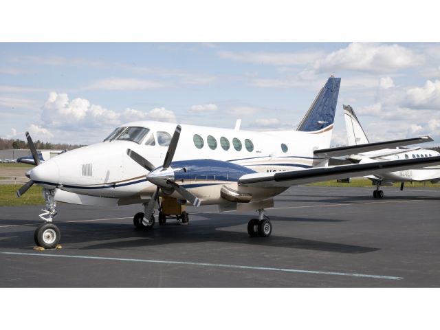 Cessna Skylane (N847D) - The aircraft is managed by CFM Corporate Flight Management. Available for charter in the NY metropolitan area KDXR KHPN KTEB KBDR   a rel=nofollow href=http://www.flycfm.comwww.flycfm.com/a
