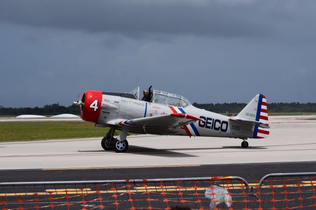 North American T-6 Texan (N7648E) - Geico Skytypers #4 after demonstration at Vero Beach Airshow 21APR18