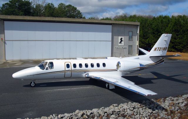 Cessna Citation V (N721NB) - Encore N721NB at home base in Carrollton GA.