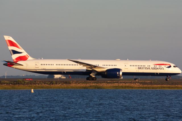 BOEING 787-10 Dreamliner (G-ZBLB)