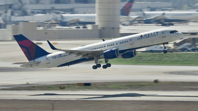 Boeing 757-200 (N539US)