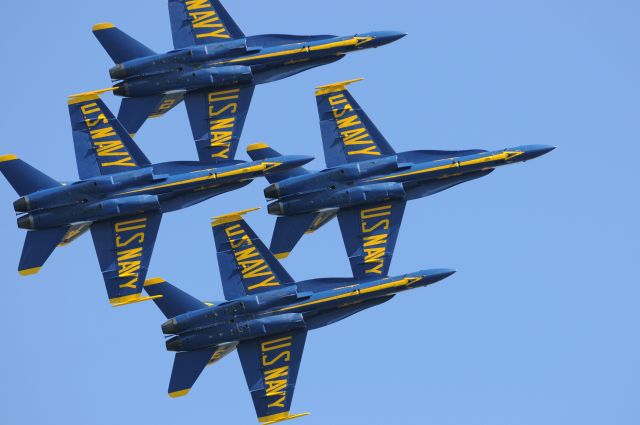 — — - Fleet Week Air Show - San Francisco