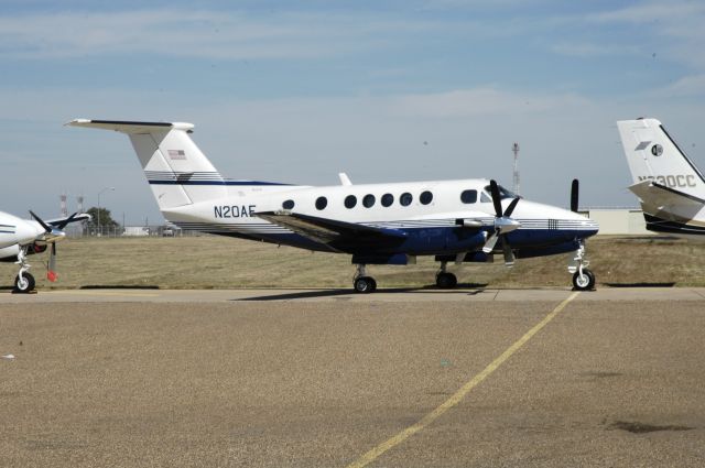 Beechcraft Super King Air 200 (N20AE)