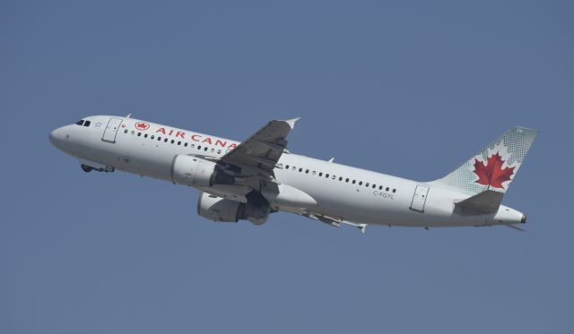 Airbus A320 (C-FGYL) - Departing LAX