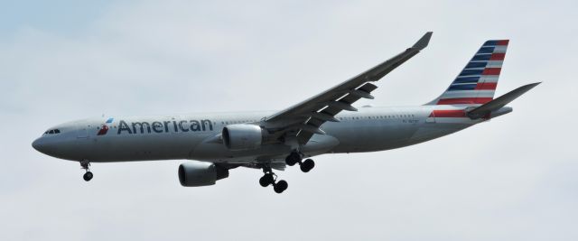 Airbus A330-300 (N271AY) - Moments before landing, spring 2019.