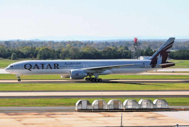 BOEING 777-300 (A7-BAO) - Seen at KIAD on 10/7/2010.