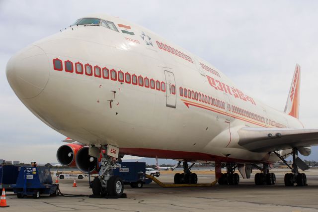 Boeing 747-400 (VT-ESO)