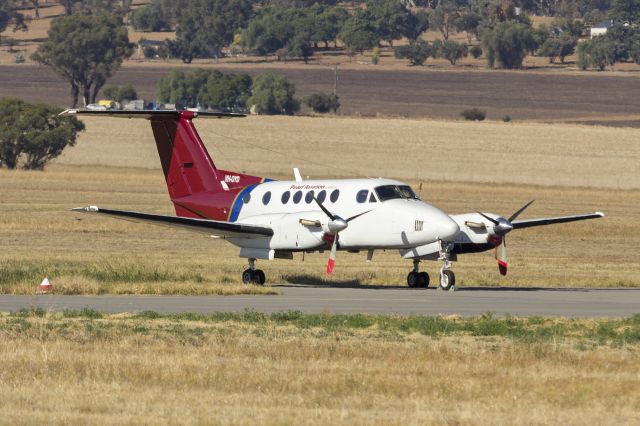 Beechcraft Super King Air 200 (VH-OYD) - Pearl Aviation Australia (VH-OYD) Beech B200 King Air at Wagga Wagga Airport.